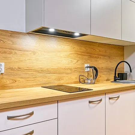 Okrzei By Royal Aparts *